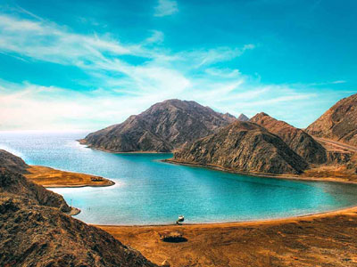 Taba desert and gulf view